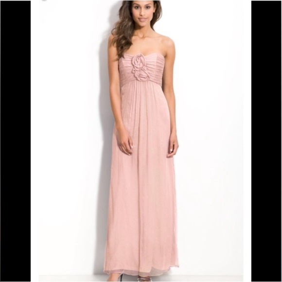 Amsale powder pink silk crinkle chiffon strapless dress with rosette detail. 4 - Picture 1 of 8
